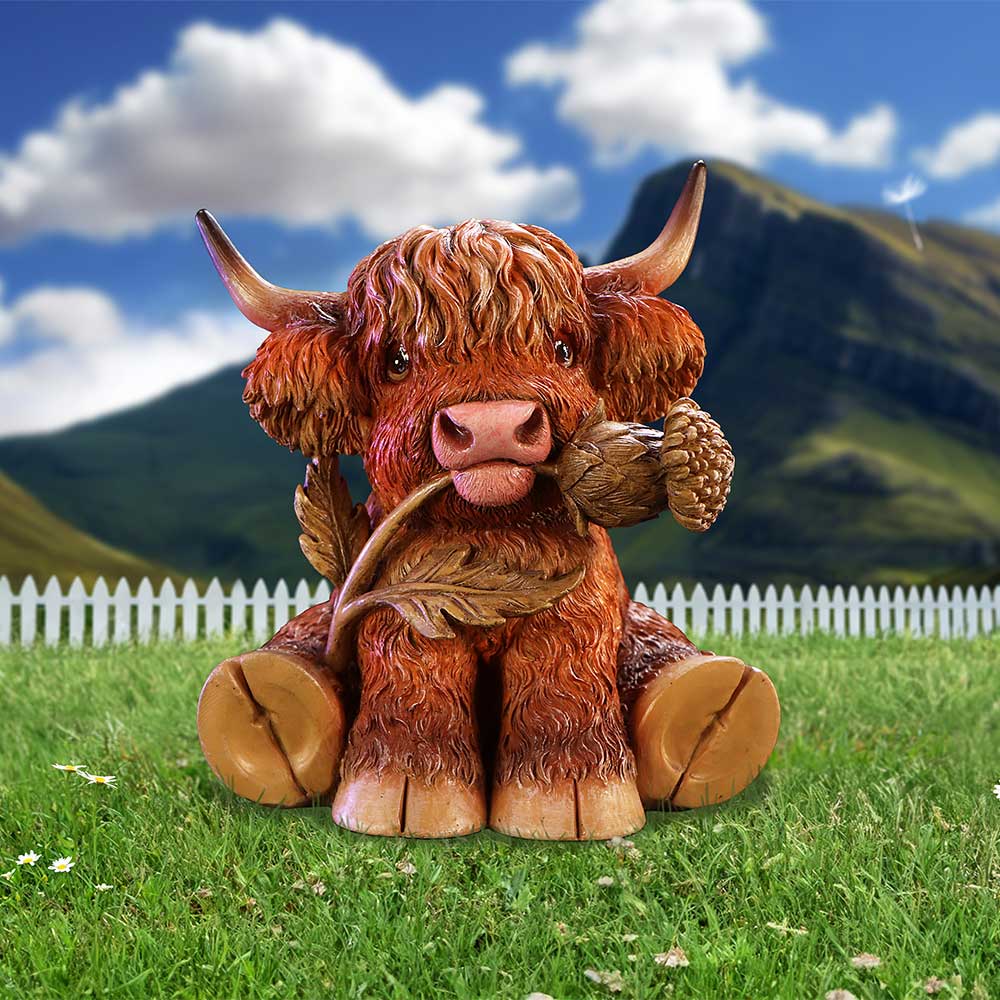 Nemesis Now Highland Thistle Highland Cow Figurine – 10.5cm