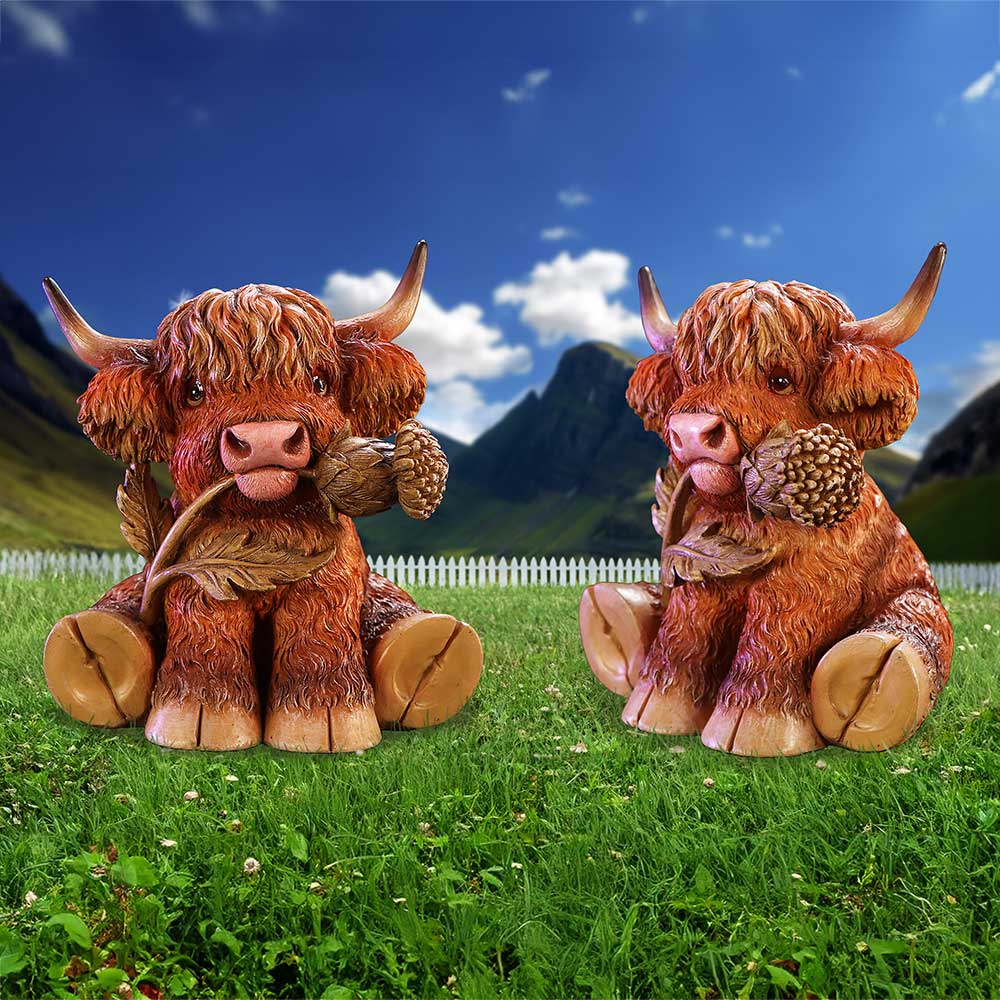 Nemesis Now Highland Thistle Highland Cow Figurine – 10.5cm