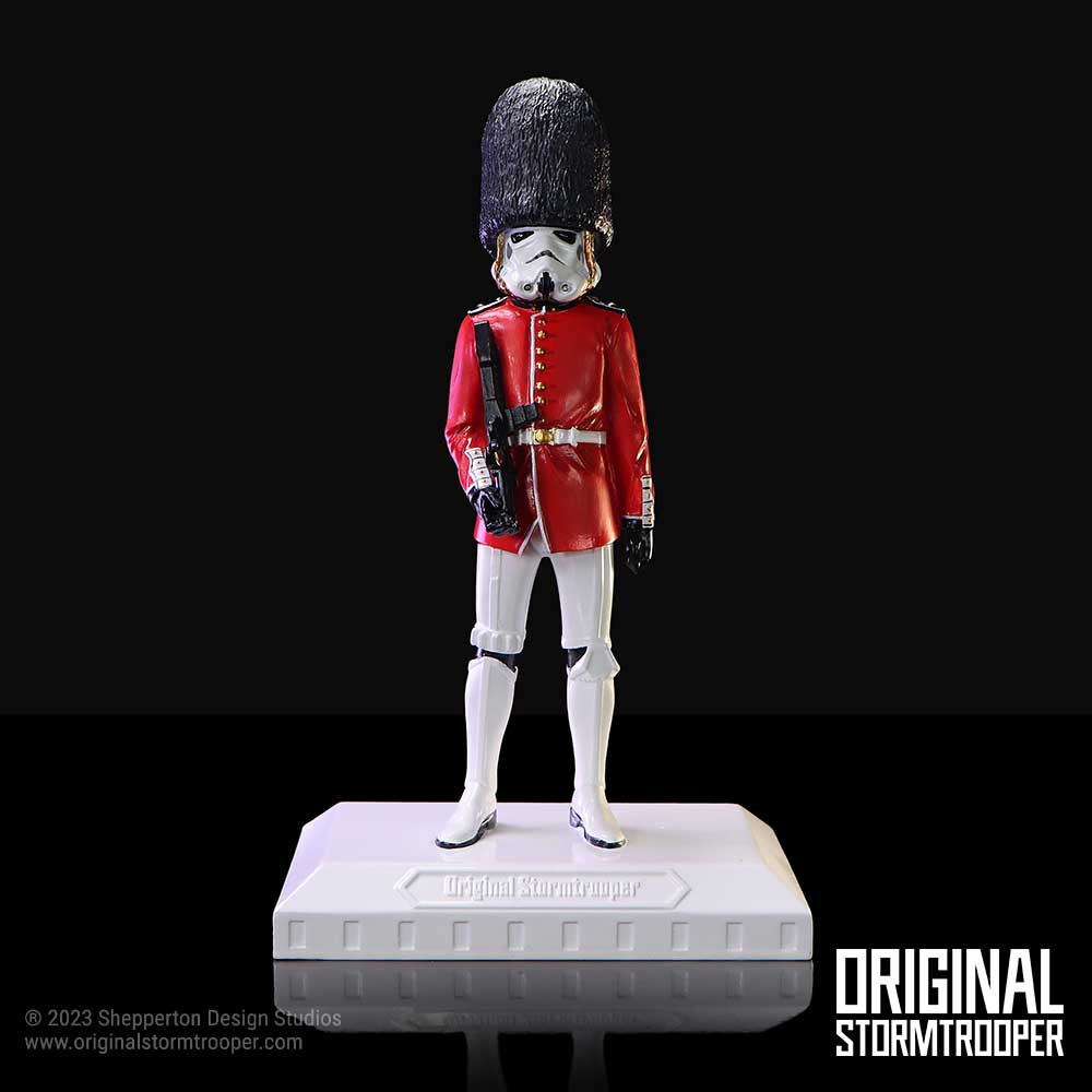Original Stormtrooper Royal Guard Figurine, 19.5cm