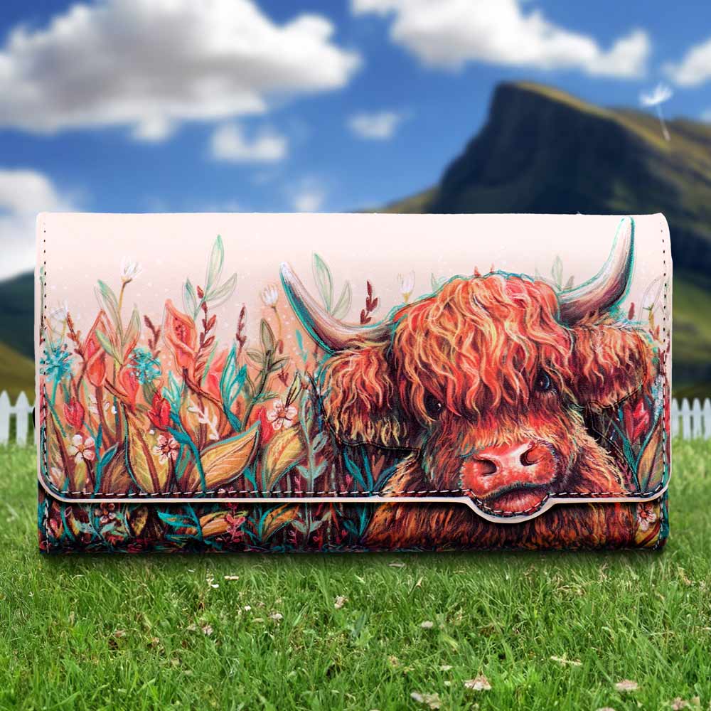 Nemesis Now Highland Cow Embossed Zip-Around Purse – 10cm