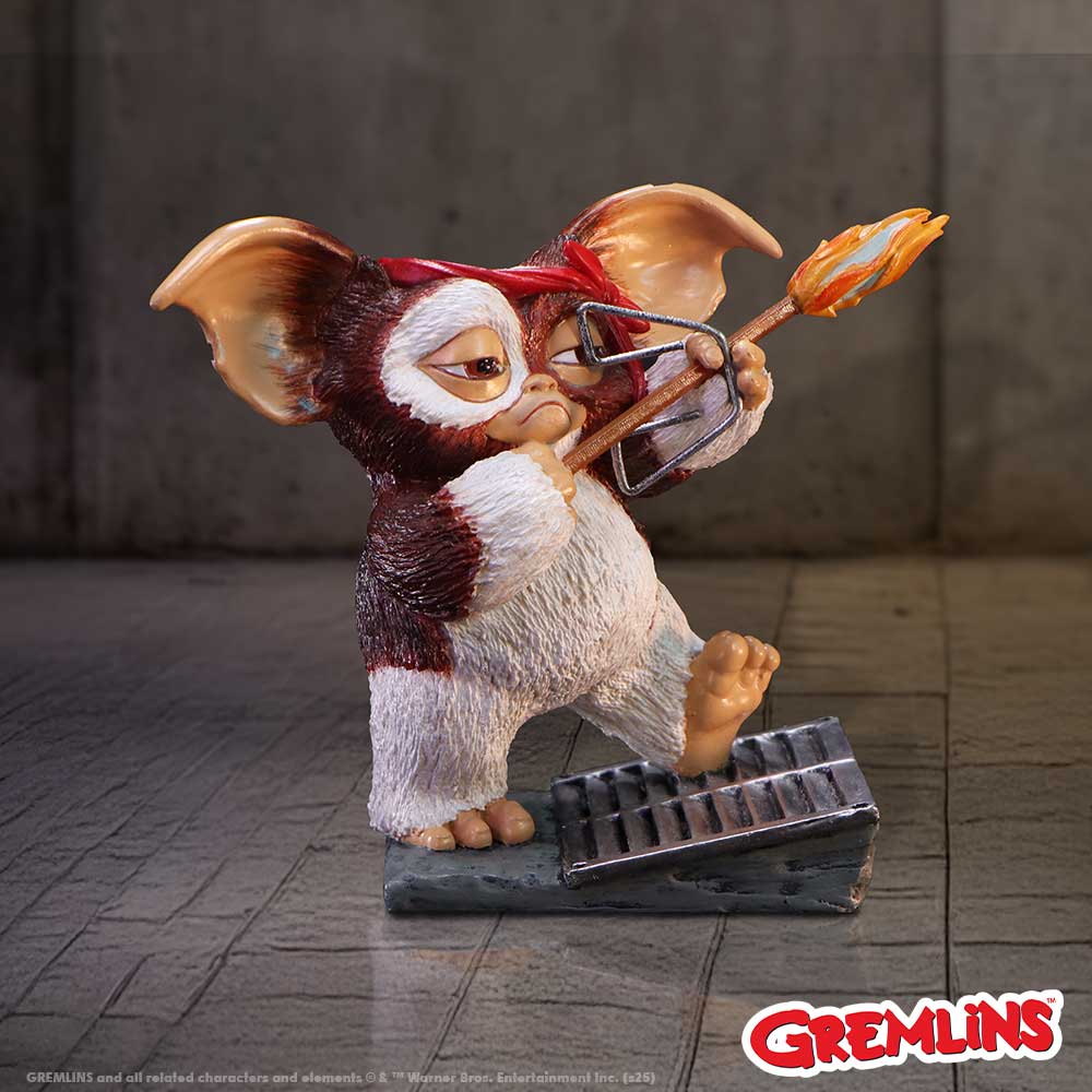 Gremlins Gizmo Ready Aim Fire Figurine 11.5cm