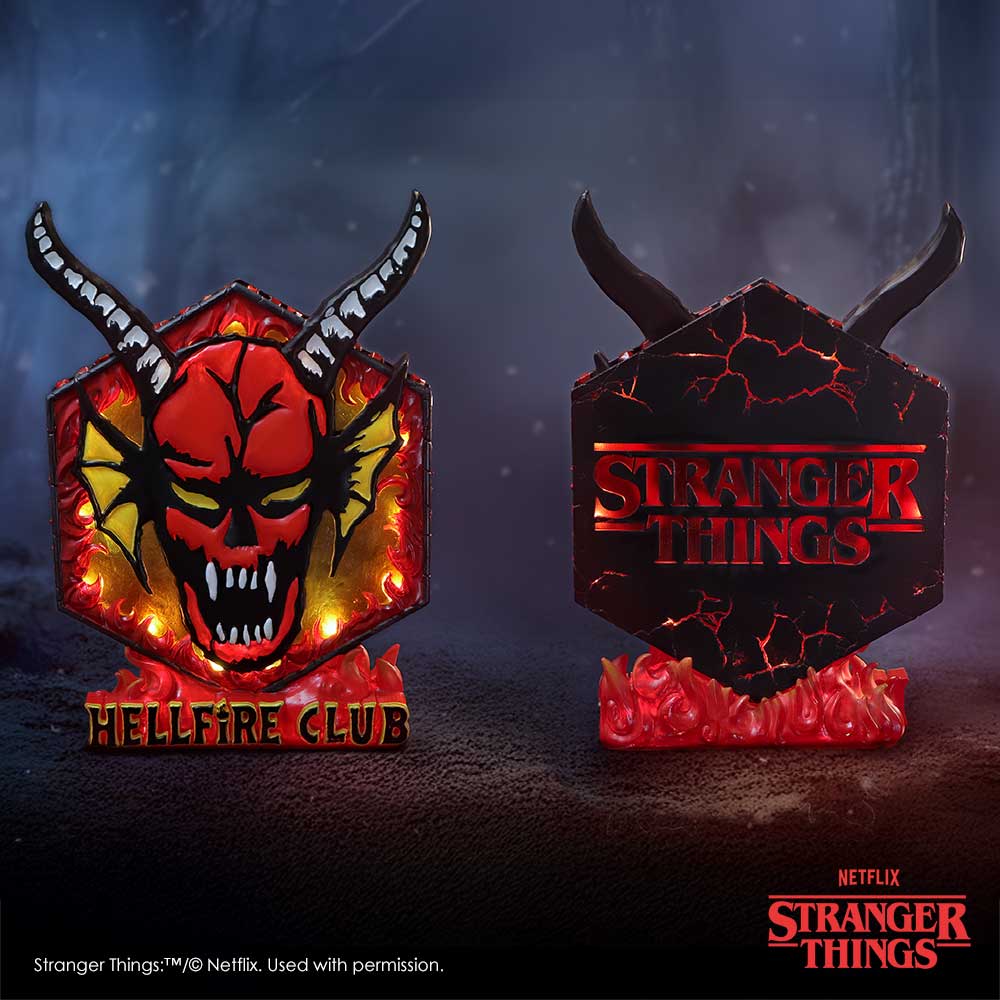 Stranger Things Hellfire Club USB Table Lamp, 23.6cm