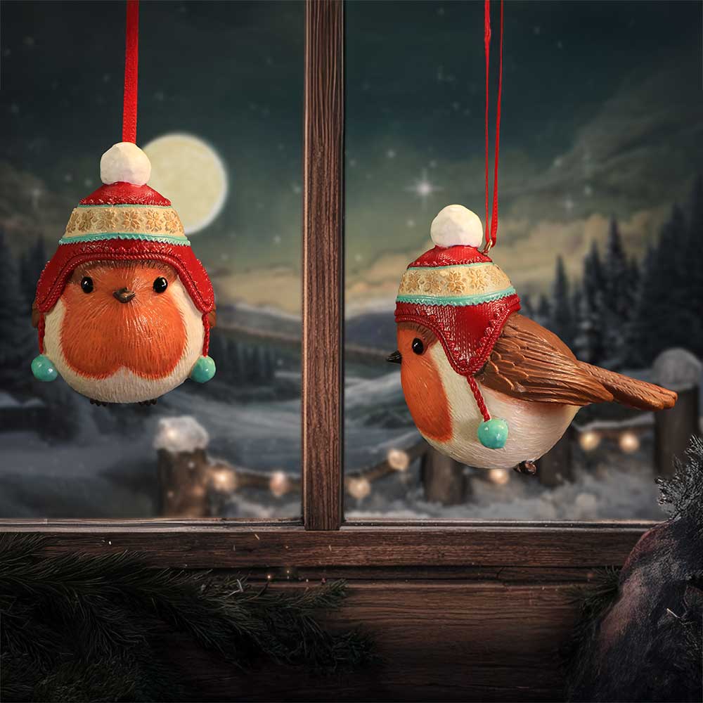 Robin Winter Bobble Hat Hanging Ornament | Festive Christmas Robin Decoration | Nemesis Now 7.3cm