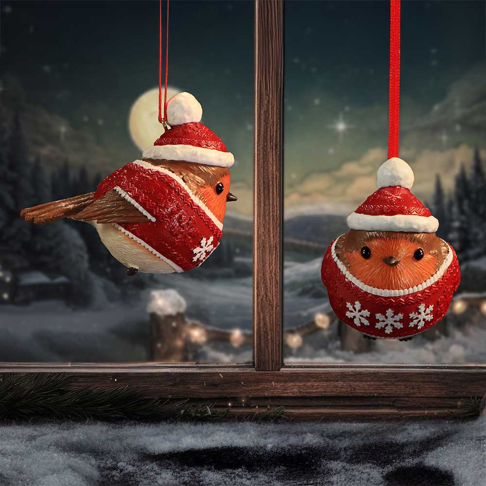 Robin Winter Warmth Hanging Ornament | Festive Christmas Robin Decoration | Nemesis Now 7cm