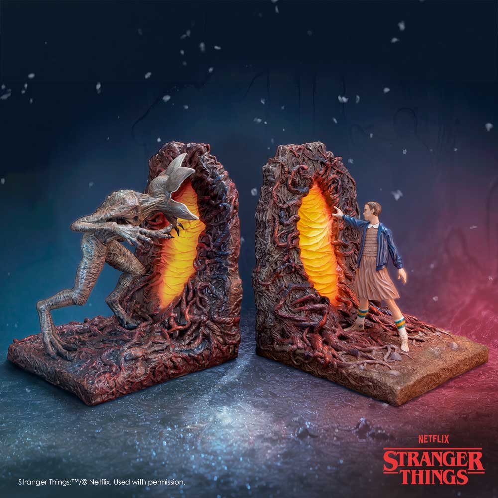Stranger Things The Upside Down Bookends, 17.7cm
