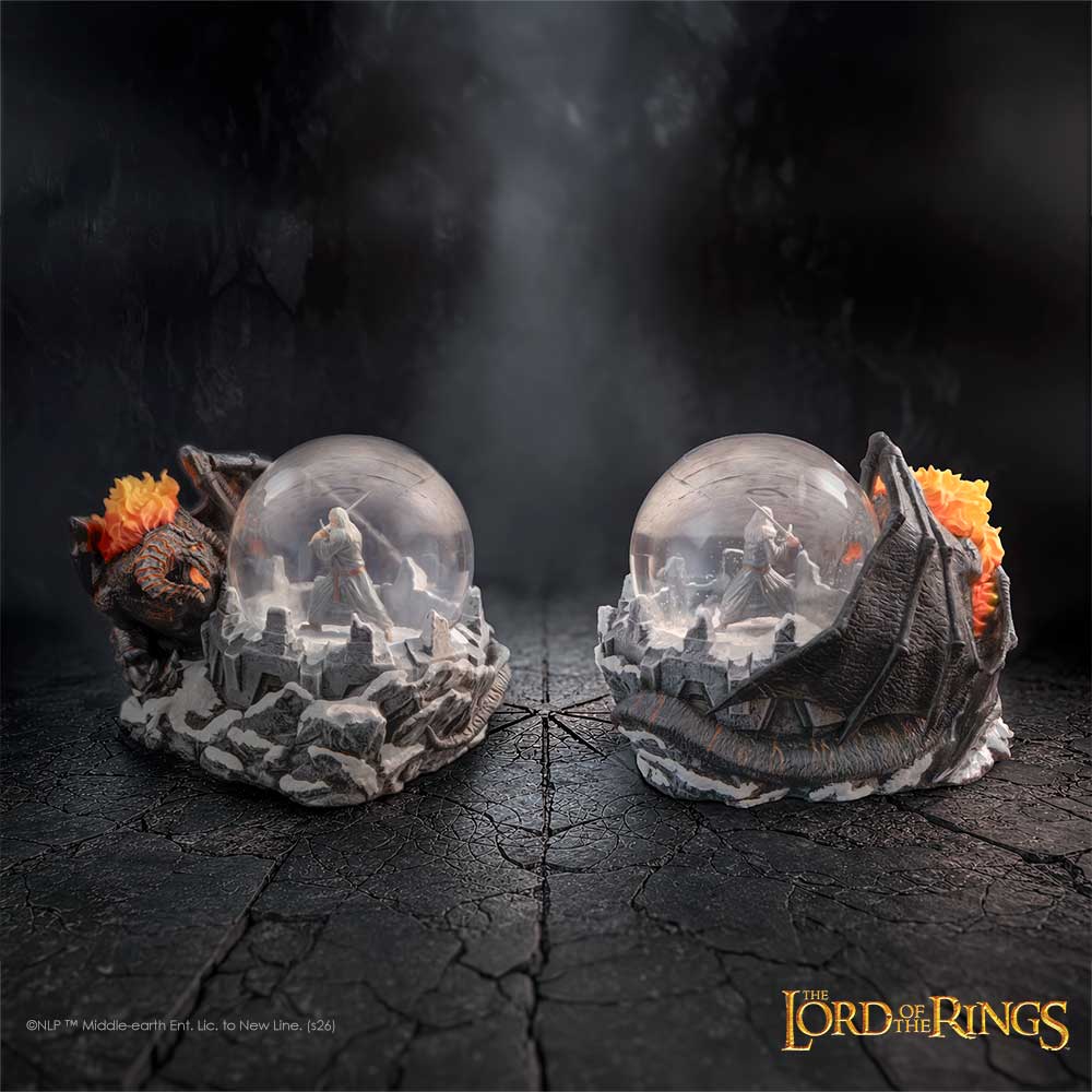 Lord of the Rings Gandalf & Balrog Snow Globe, 12.8cm