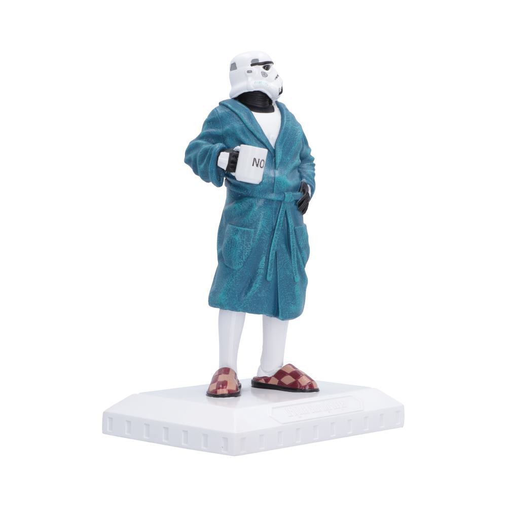 Original Stormtrooper Off Duty Figurine | Funny Star Wars Gift | Nemesis Now 17.8cm