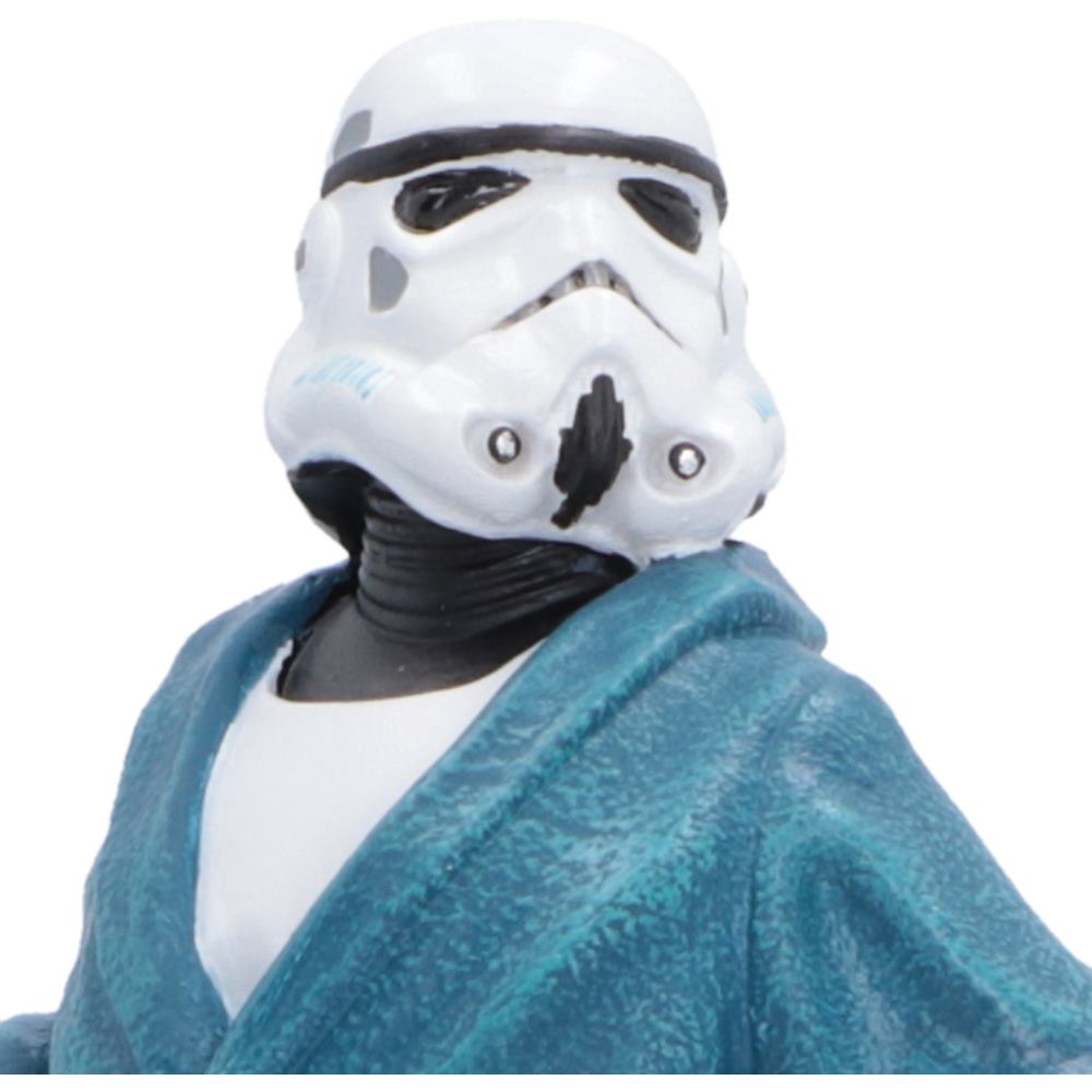 Original Stormtrooper Off Duty Figurine | Funny Star Wars Gift | Nemesis Now 17.8cm
