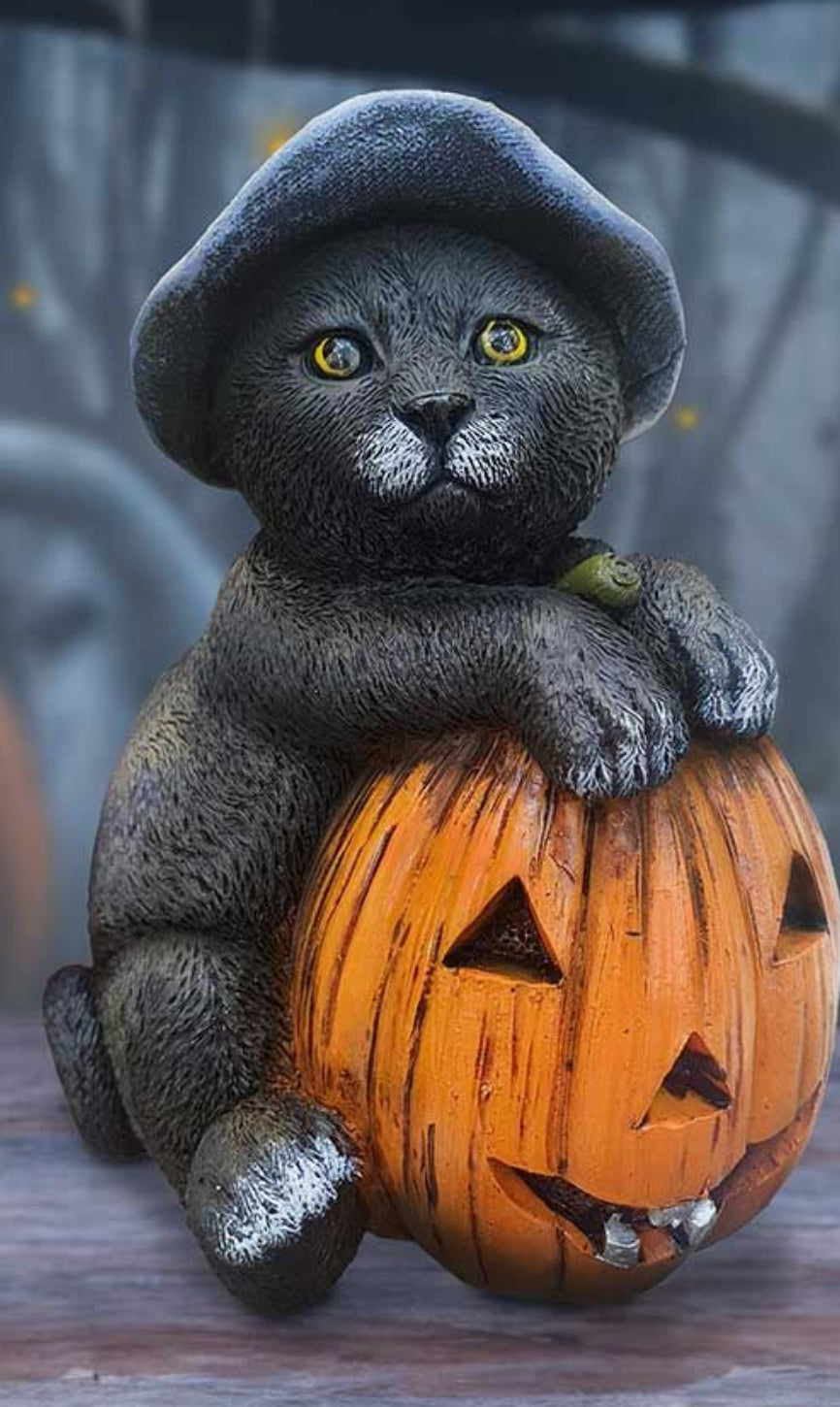 Trick or Treat Black Cat & Pumpkin Figurine 13cm | Nemesis Now