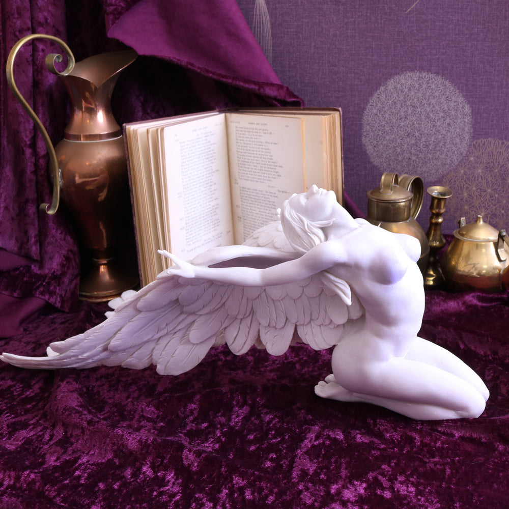 Angels Freedom Kneeling Angel Figurine 40cm – Nemesis Now